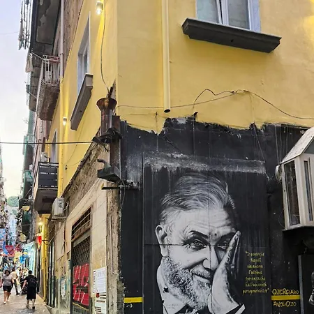 Residenza Le Tre Regine Πανσιόν Νάπολη